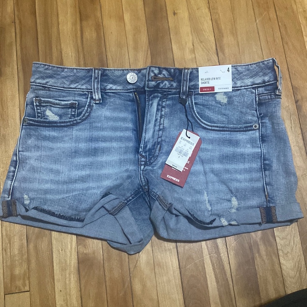 Never worn Jean shorts!